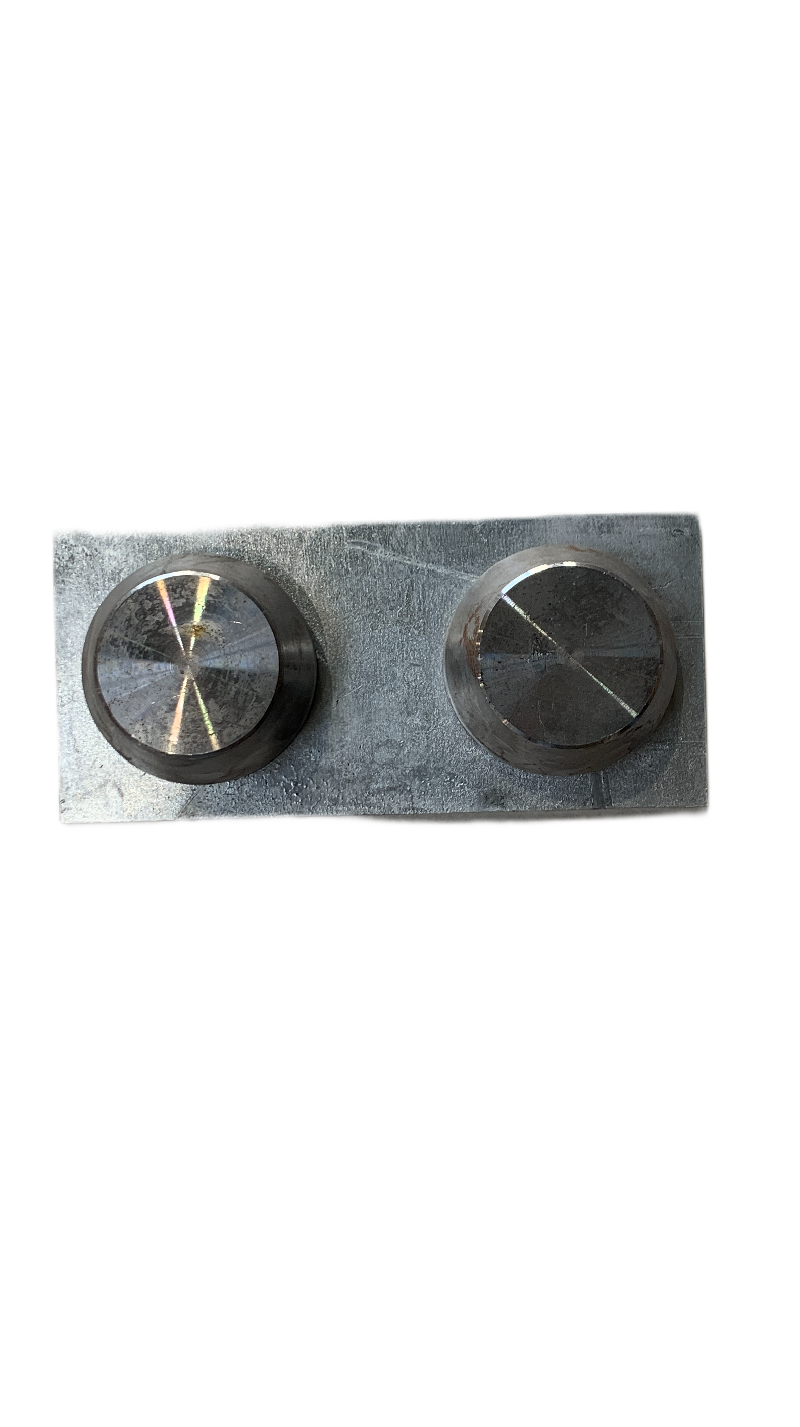 GK02 240/110 x 10 mm  Stahlplatte mit zwei aufgeschweißten Kegeln 